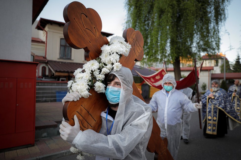 Koronavirus v Rumunsku a velikonoční oslavy (18. 4. 2020)