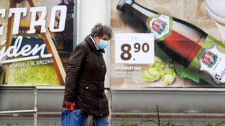 Česko má více než dva tisíce nakažených koronavirem, ve čtvrtek zemřeli tři lidé