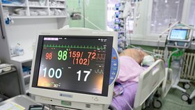 Boj s koronavirem v nemocnici v Trenčíně.