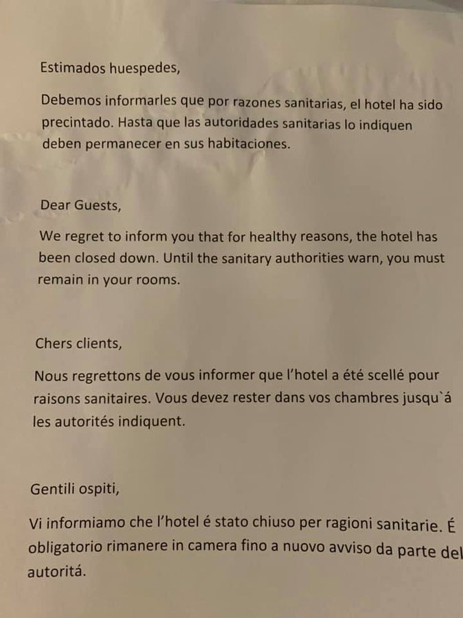 Dopis, který obdrželi hosté hotelu na Tenerife, kteří musejí zůstat v karanténě.