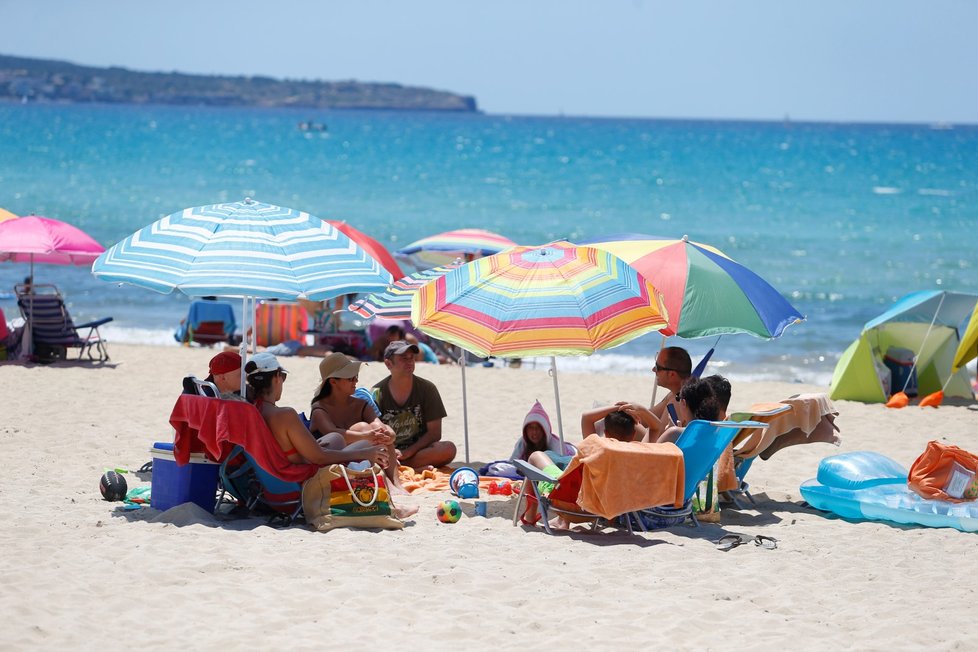 Turisté na Mallorce.