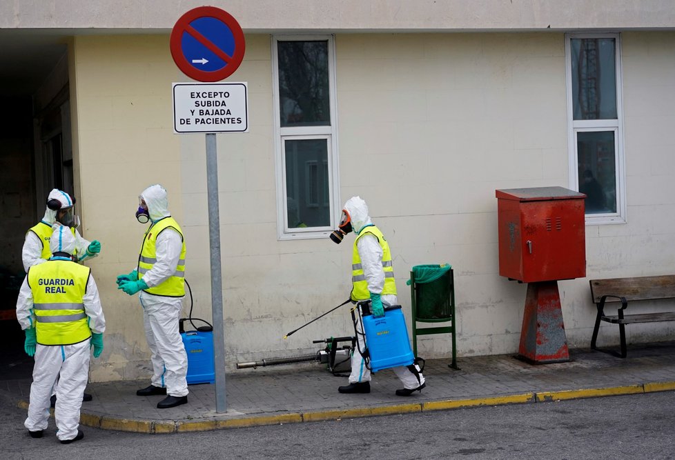 Boj s koronavirem ve Španělsku. (30.3.2020)