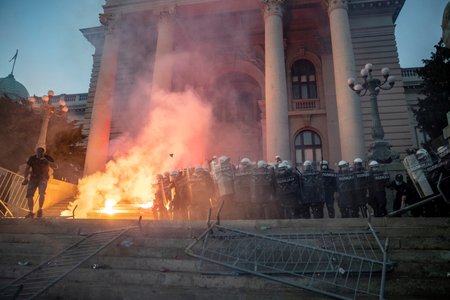Protesty v Bělehradě.