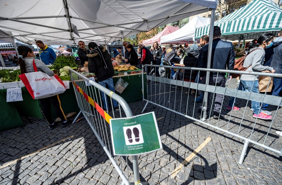 Švédsko jako jedna z mála zemí nepřistoupilo k tvrdým opatřením.