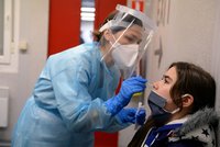 Zpřísnění v Česku kvůli mutaci koronaviru: Brigita kosí i mladé a těhotné ženy