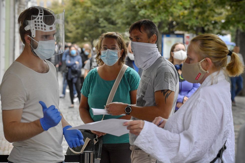 Testování na koronavirus v Praze (10. 9. 2020)