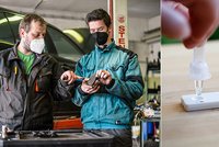 Čeká testování i nejmenší děti a učitele? Vláda se připravuje na znovuotevření škol