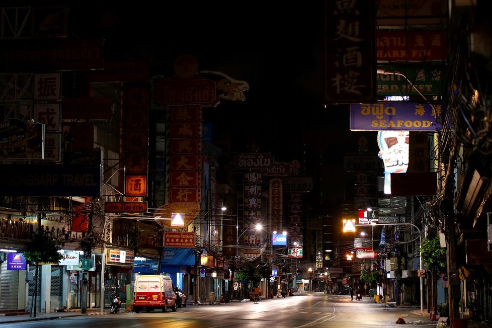 V Thajsku platí zákaz nočního vycházení.