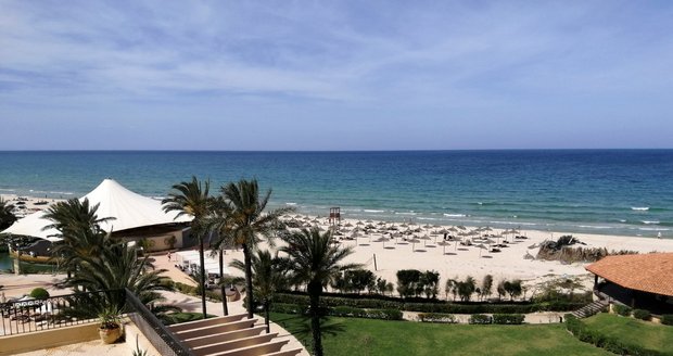 Tragédie v dovolenkovém ráji: Na pláži v Tunisku zemřela Češka!