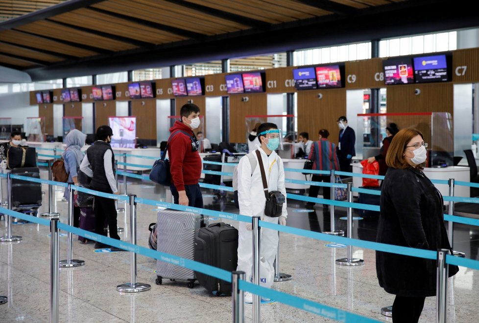 Turecko částečně obnovilo vnitrostátní lety.