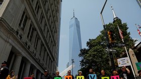 Slavnostní průvod v New Yorku symbolicky poděkoval zdravotníkům, kteří pomáhají během pandemie (7. 7. 2021)