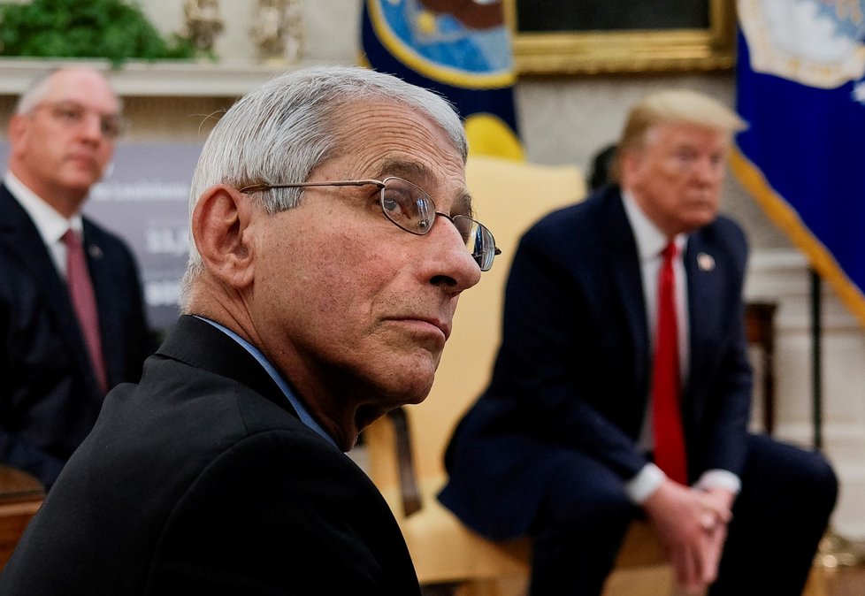 Americký prezident Donald Trump a epidemiolog Anthony Fauci.