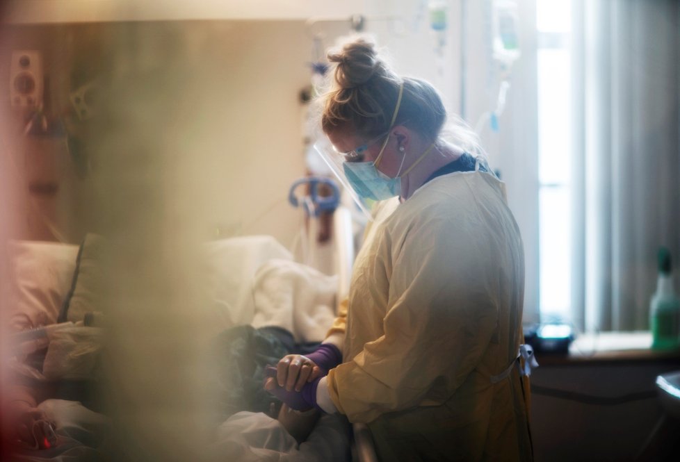 Koronavirem zasažená nemocnice v americkém státě Rhode Island na východním pobřeží (12. 2. 2021)