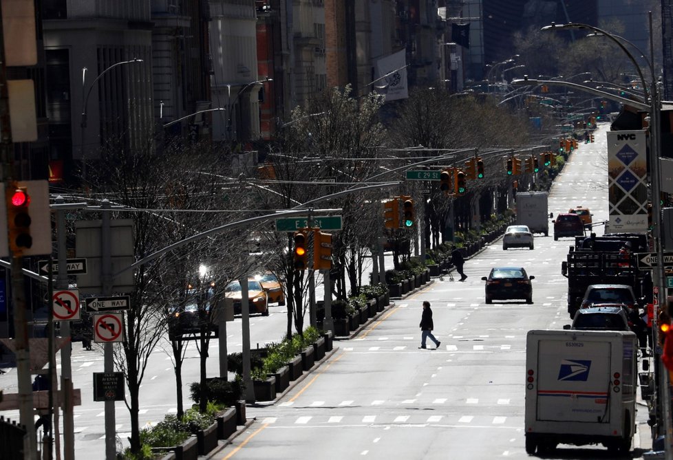 New York se stal epicentrem nákazy v USA. (25.3.2020)