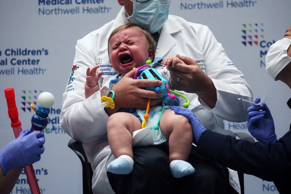 Očkování dětí v USA proti covidu