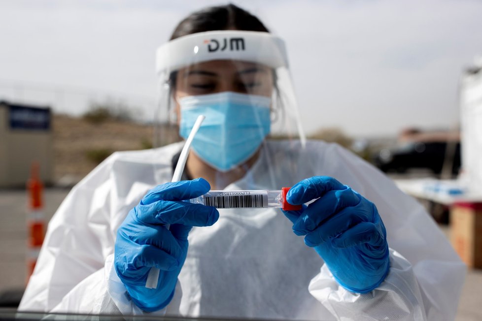 Testování na koronavirus v americkém státě Texas