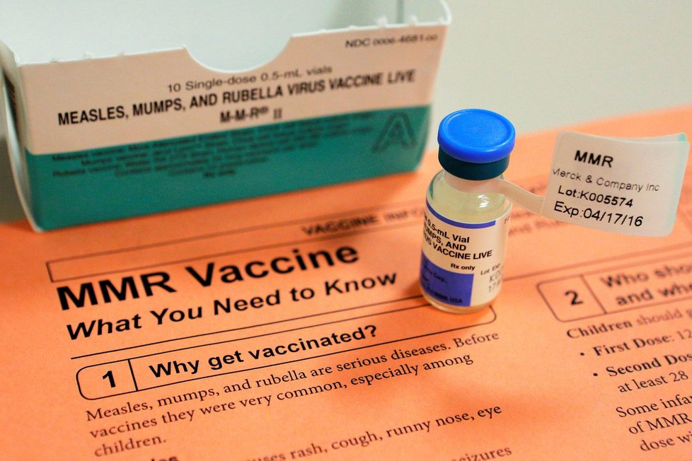 Vakcína na spalničky jako poslední záchrana pro pacienty s koronavirem? Mohla by zabránit sepsi.
