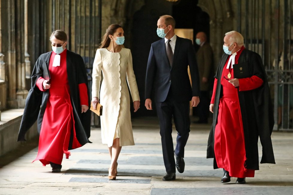 Princ William s manželkou navštívili vakcinační centrum ve Westminster Abbey.