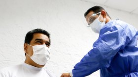 Koronavirus ve Venezuele: Prezident Maduro dostal vakcínu.