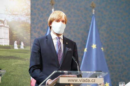 Jednání vlády o koronaviru: ministr zdravotnictví Adam Vojtěch (9.4.2020)