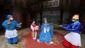 Divadelní představení v Číně zasažené koronavirem