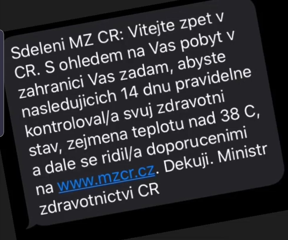 SMS zpráva, kterou dostanou všichni Češi, kteří se vrací ze zahraničí.