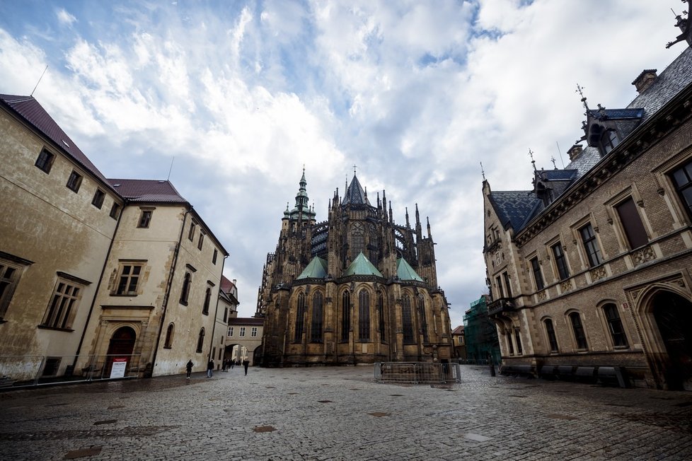 Prázdné ulice - smutný pohled během nákazy koronaviru