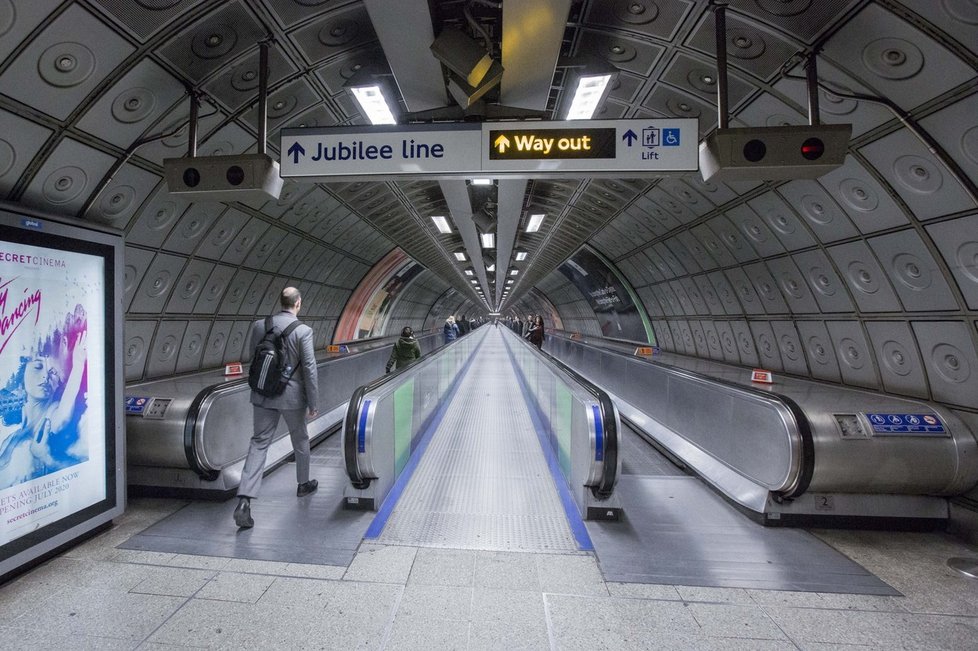 Prázdné londýnské metro, 16.3.2020