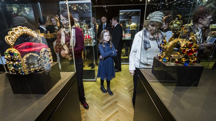 Výstava: Korunovační klenoty v dějinách světa v Ostravském muzeu