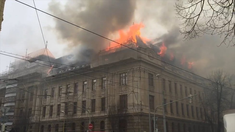 Požár daňového úřadu v Košicích, 27. února 2018.