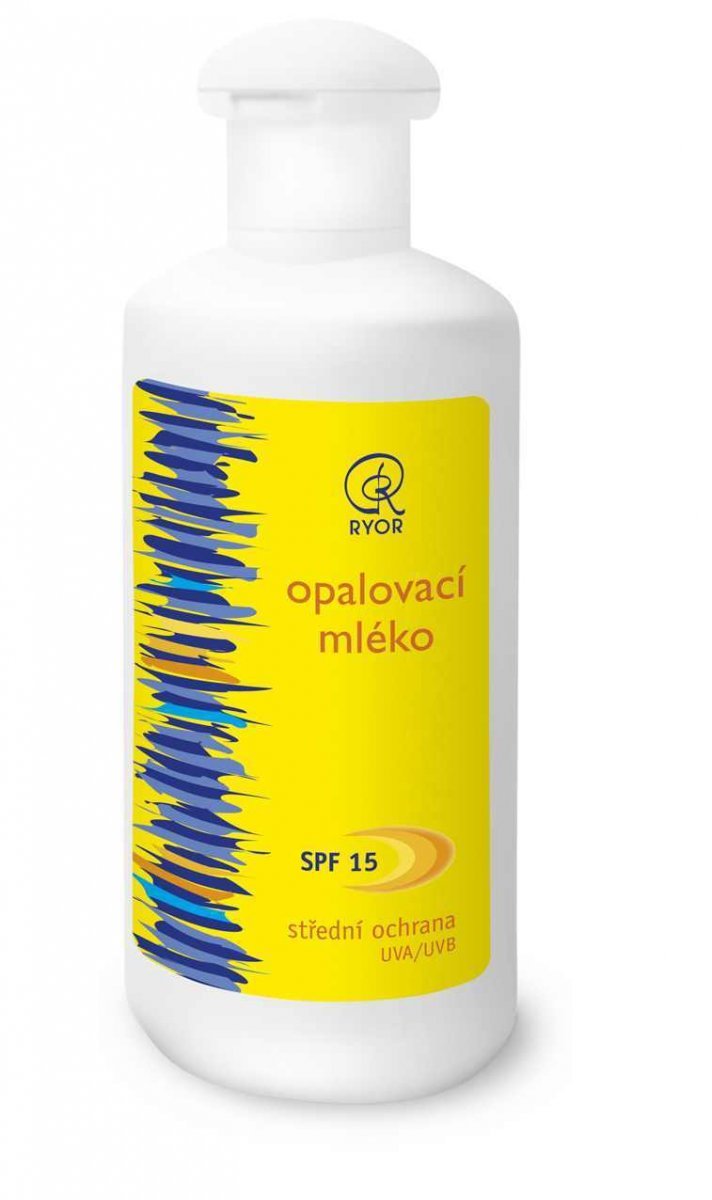 Co používá Petra Černocká: Opalovací mléko SPF, Ryor, 146 Kč