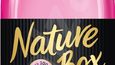 Přírodní šampon na vlasy Almond Oil, Nature Box, prodává: alza.cz, 135 Kč/385 ml