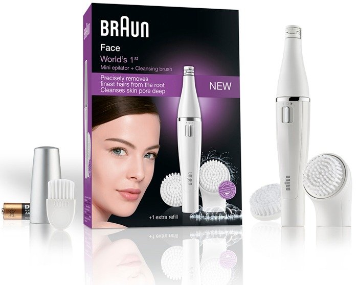 Braun Face 820 Obličejový epilátor s čistícím kartáčkem, 1990 Kč, koupíte na www.mall.cz