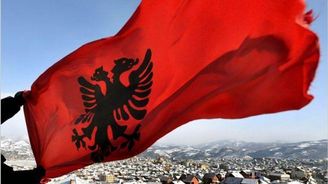 Kosovský parlament schválil vznik armády. Mír v regionu je ohrožen, varuje Srbsko