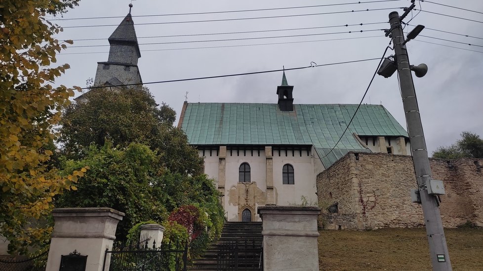 Kostel sv. Jana Křtitele v Kurdějově na Břeclavsku.