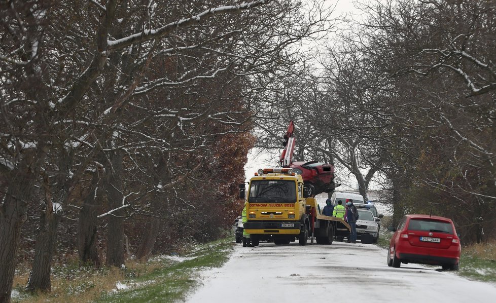 Tragická nehoda u Kostelce nad Černými lesy