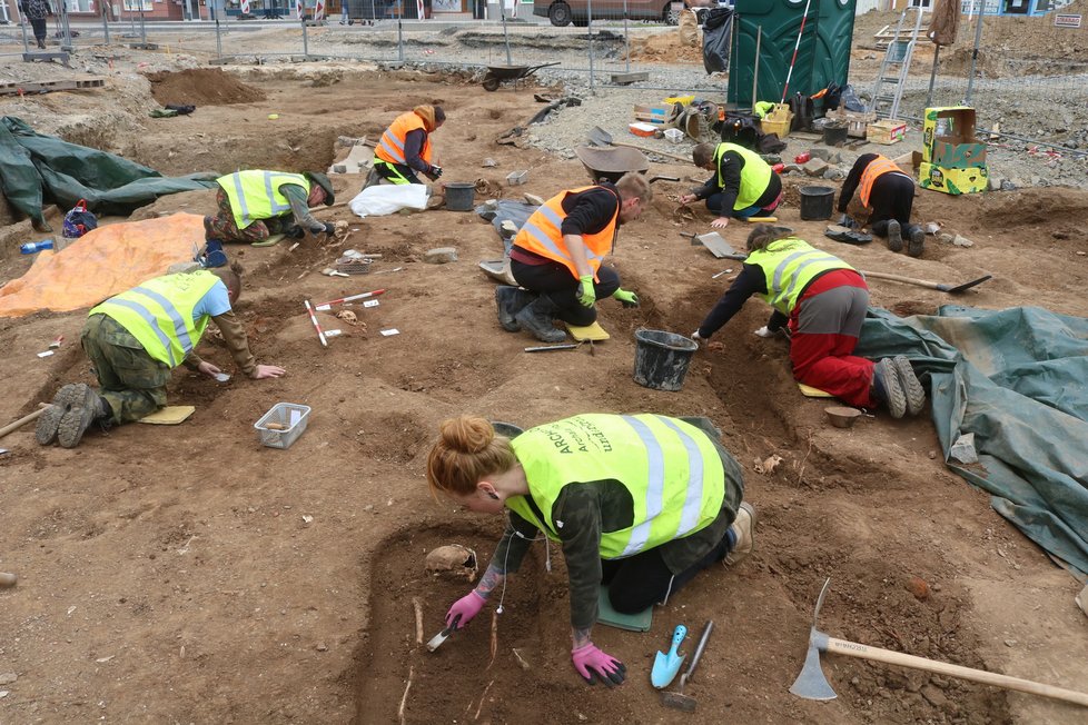 Archeologové odkrývají naleziště ve Veselí nad Moravou.