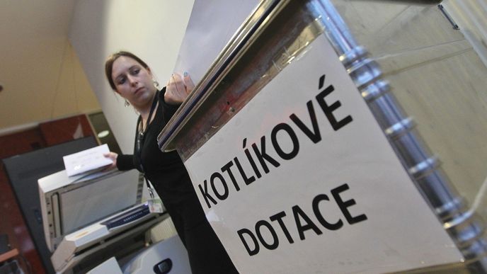 Na severu Moravu rozebrali lidé 380 milionů na kotlíkové dotace za 54 vteřin.