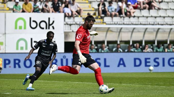 SESTŘIH: Jablonec - Liberec 2:1. Slovan v nadstavbě nezískal ani bod, Rýzek vyloučen SESTŘIH: Jablonec - Liberec 2:1. Slovan v nadstavbě nezískal ani bod, Rýzek vyloučen