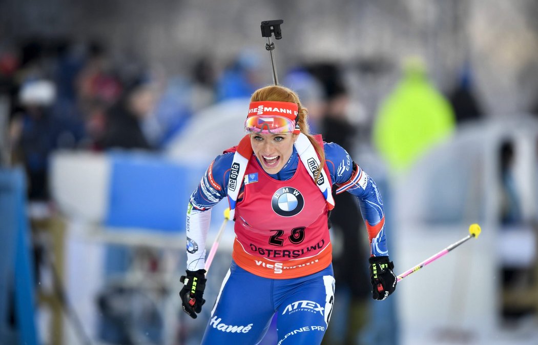 Česká biatlonistka Gabriela Koukalová v akci