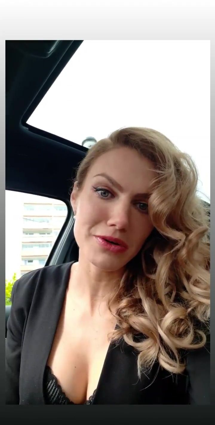 Roztžitá Gabriela Koukalová poslala svým fanouškům sexy pozdrav