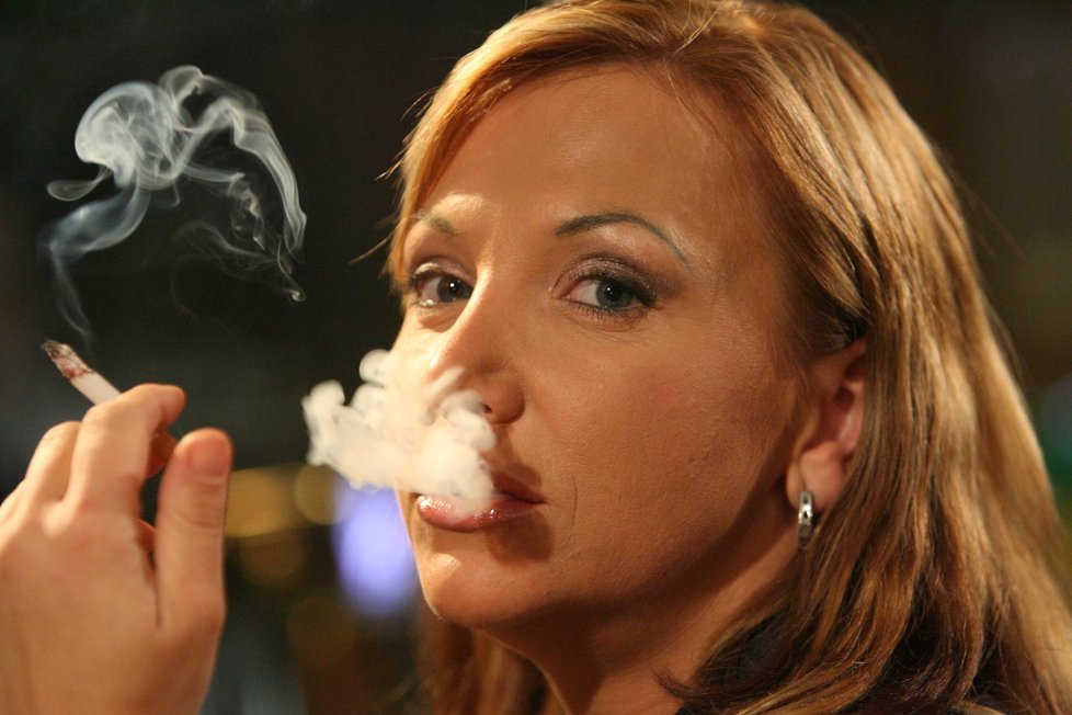 Kuřáci si koledují o hospitalizaci. Podle nové studie čelí milovníci cigaret o 80 procent vyšší pravděpodobnosti těžkého covidu