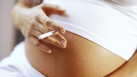Tabák je pro embryo toxičtější než heroin