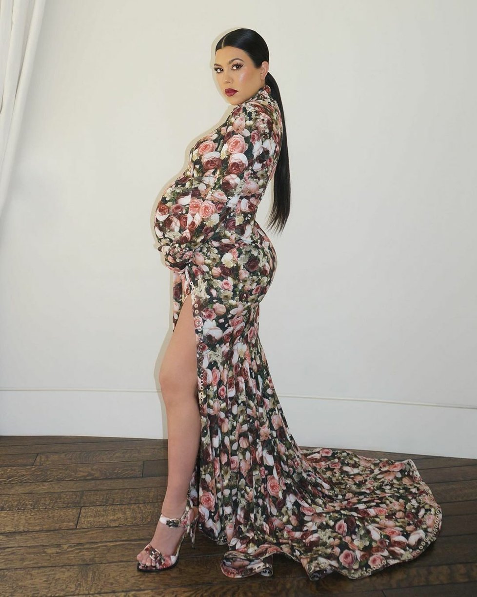 Kourtney Kardashian těsně před porodem