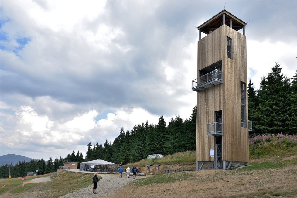 Kouty nad Desnou, rozhledna