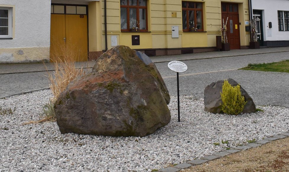 KOuzelný kámen v Černošíně na Tachovsku.