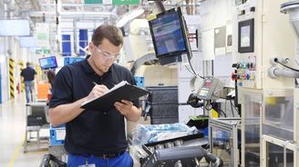 Volkswagen i český autoland pod těžkou palbou. Je celní válka hřebíčkem do rakve, nebo se nemáme nervovat? Volkswagen i český autoland pod těžkou palbou. Je celní válka hřebíčkem do rakve, nebo se nemáme nervovat?