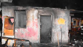 Místo požáru v Kozárovcích.