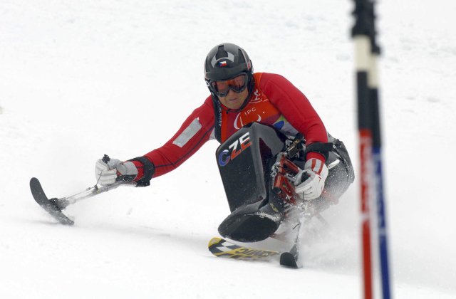 V roce 2006 v Turíně vybojoval Radim Kozlovský 13. místo v obřím slalomu v jízdě na monoski.