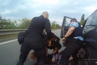 Šofér dodávky si jen odskočil: Drzý zloděj skočil za volant a ujížděl Brnem